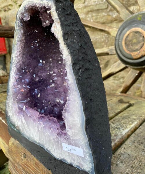 Amethyst Crystal Geode 645 Premium Queen Grade 10.32kg H28xW27xD16cm - Image 8