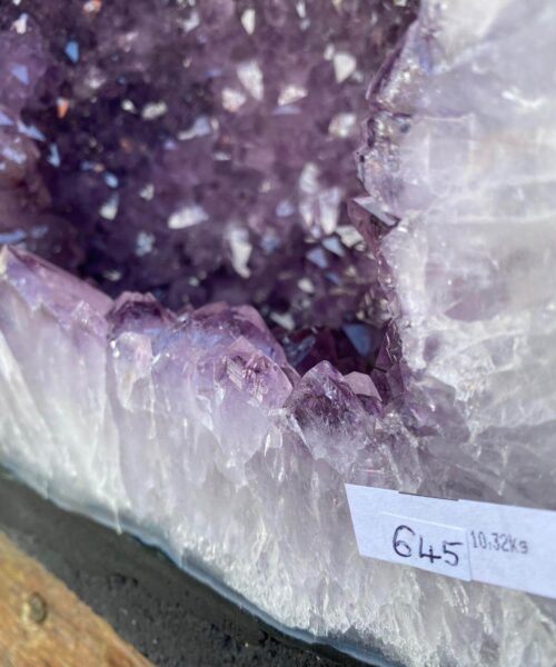 Amethyst Crystal Geode 645 Premium Queen Grade 10.32kg H28xW27xD16cm - Image 9