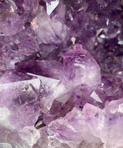 Amethyst Crystal Geode 658 Premium Queen Grade 12.4kg H25xW29xD18cm - Image 4