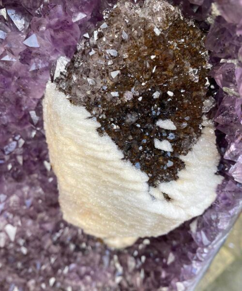 Very Tall Amethyst Crystal Geode PAIR 735 & 736 Premium Queen Grade 119kg each - H121xW37xD31cm - Image 16