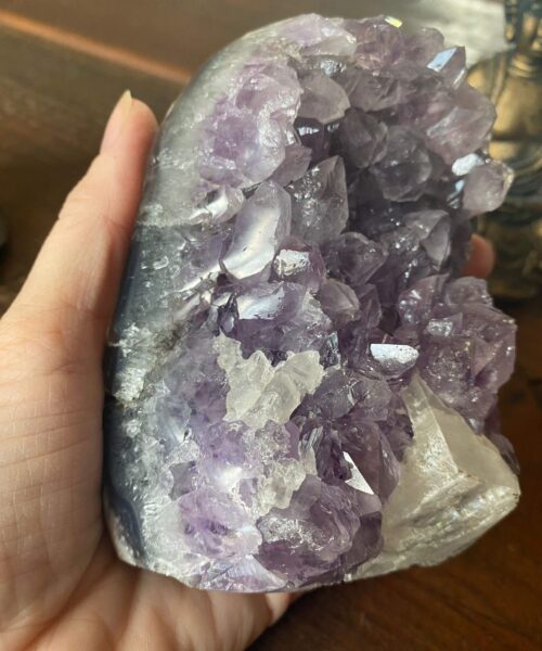Premium High Grade Amethyst Druzy 275 Mini Geode Cluster Piece Cut Base 760g H12.5xW8.5xD5cm - Image 4