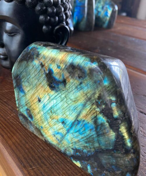 Very Large Blue Labradorite Freeform 26 Self Standing Healing Crystal Natural Polished Crystal Gem 1.372g – H10xW14.5xD5cm