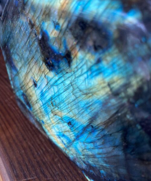 Alternative view of Very Large Blue Labradorite Freeform 26 Self Standing Healing Crystal Natural Polished Crystal Gem 1.372g – H10xW14.5xD5cm