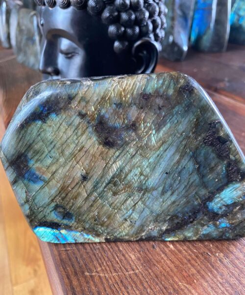 Very Large Blue Labradorite Freeform 26 Self Standing Healing Crystal Natural Polished Crystal Gem 1.372g – H10xW14.5xD5cm - Image 4