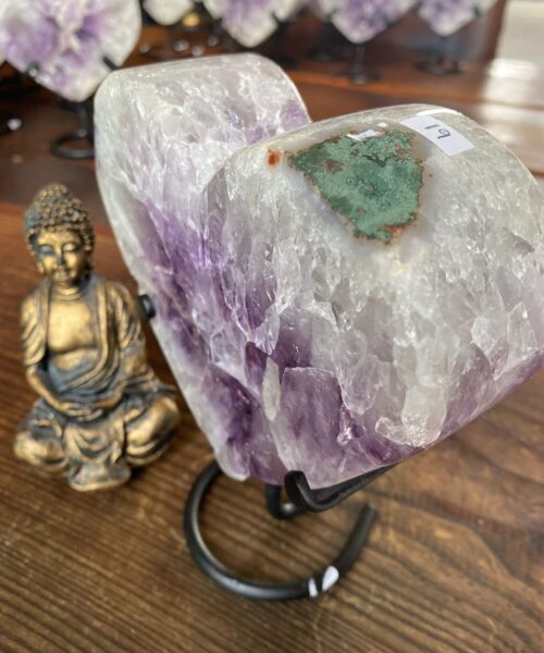 Extra Large – Huge Amethyst Heart 19 Iron Base Purple Quartz Geode Crystal 1.581kg H16.5xW15xD4.5cm - Image 3