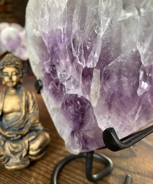 Extra Large – Huge Amethyst Heart 19 Iron Base Purple Quartz Geode Crystal 1.581kg H16.5xW15xD4.5cm - Image 4