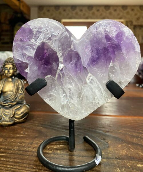 Large – Amethyst Heart 8 Iron Base Purple Quartz Geode Crystal 1.281kg H14xW11.5xD6cm