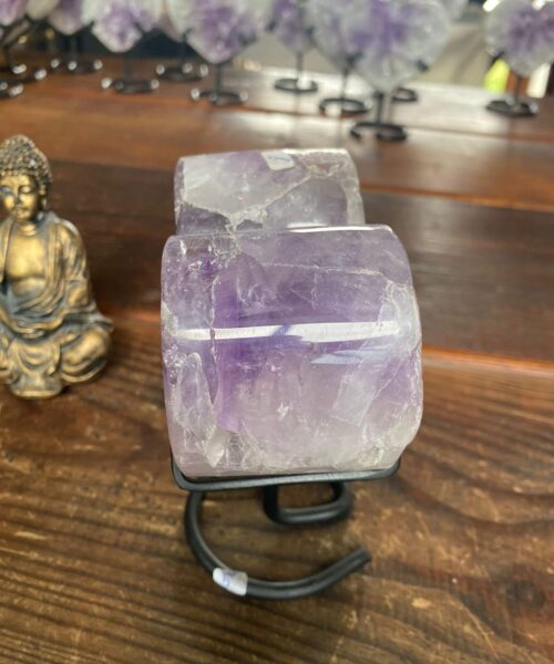 Large – Amethyst Heart 8 Iron Base Purple Quartz Geode Crystal 1.281kg H14xW11.5xD6cm - Image 3