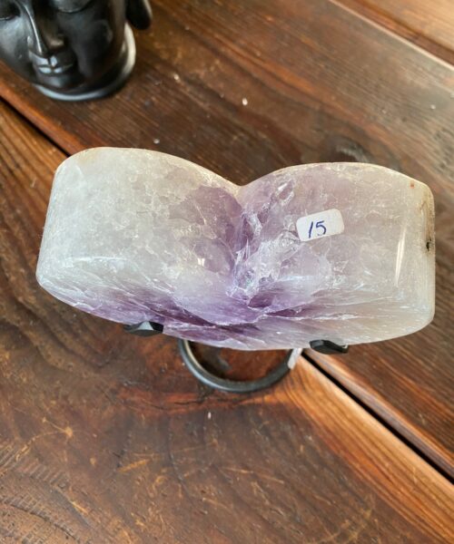 Large – Amethyst Heart 15 Iron Base Purple Quartz Geode Crystal 1.136kg H15xW13.5xD4cm - Image 8