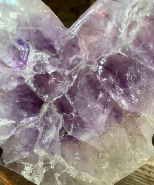 Large – Amethyst Heart 16 Iron Base Purple Quartz Geode Crystal 1.164kg H15xW13.5xD4.5cm - Image 3