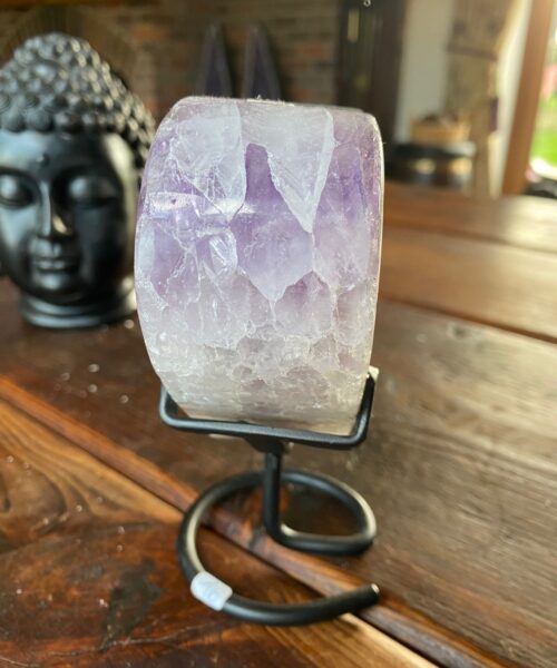 Large – Amethyst Heart 16 Iron Base Purple Quartz Geode Crystal 1.164kg H15xW13.5xD4.5cm - Image 5