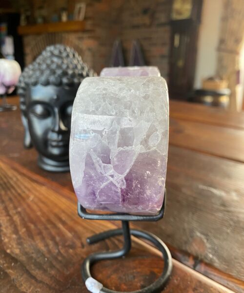 Large – Amethyst Heart 5 Iron Base Purple Quartz Geode Crystal 1.164kg H16xW13.5xD4.5cm - Image 7