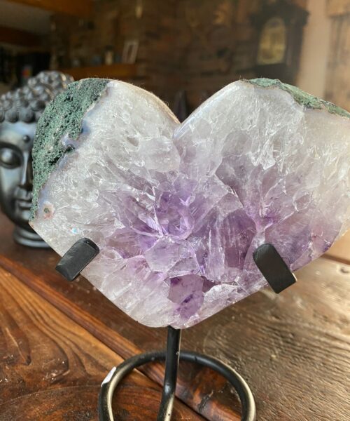 Alternative view of Large – Amethyst Heart 11 Iron Base Purple Quartz Geode Crystal 1.148kg H15.5xW13xD4cm
