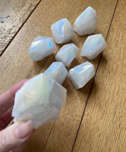 Alternative view of Premium Angel Aura Crystal Clear Quartz Point Tower approx. 100g-200g - H8 x W7cm Picked at Random