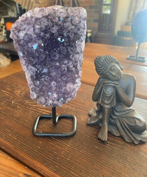 Large Premium High Grade Amethyst Druzy 23 Geode Cluster Piece on Iron Base 1.100g H19xW10xD7cm - Image 11