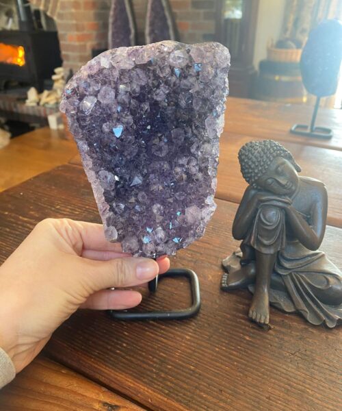 Large Premium High Grade Amethyst Druzy 23 Geode Cluster Piece on Iron Base 1.100g H19xW10xD7cm - Image 9
