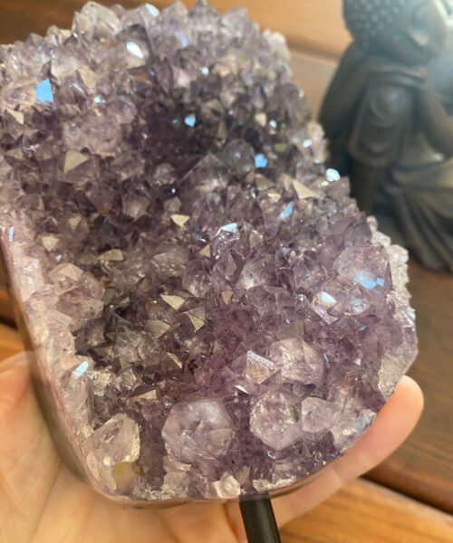 Large Premium High Grade Amethyst Druzy 23 Geode Cluster Piece on Iron Base 1.100g H19xW10xD7cm - Image 4