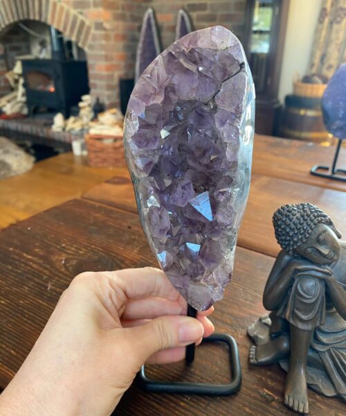 Premium High Grade Amethyst Druzy 25 Geode Cluster Piece on Iron Base 1.001g H22xW7xD6cm - Image 9