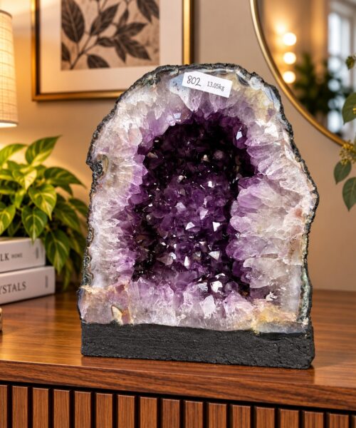 Amethyst Crystal Geode 802 Premium Queen Grade 13.05kg H27xW23xD17cm