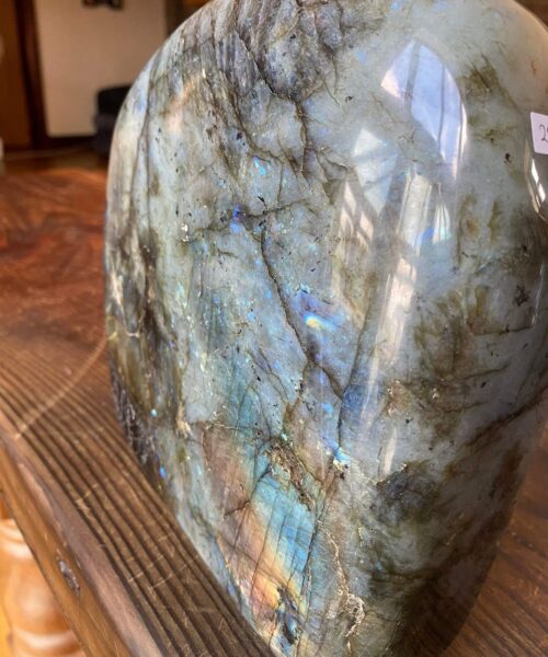 HUGE Blue Labradorite Freeform 28 Self Standing Healing Crystal Natural Polished Crystal Gem 4.728kg – H19xW20xD6cm - Image 13