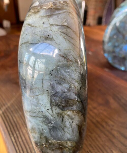 HUGE Blue Labradorite Freeform 28 Self Standing Healing Crystal Natural Polished Crystal Gem 4.728kg – H19xW20xD6cm - Image 8