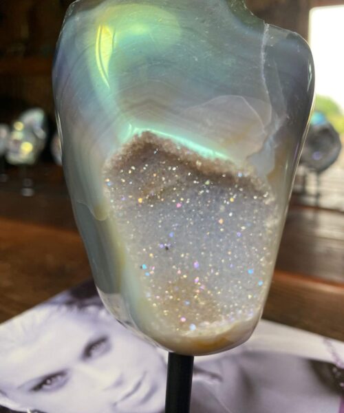 Premium High Grade Amethyst Angel Aura Geode on Stand 43 Mini Geode 336g H14xW7xD5cm - Image 11