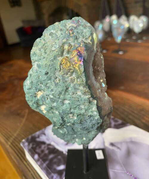 Premium High Grade Amethyst Angel Aura Geode on Stand 24 Mini Geode 309g H17xW6xD7cm - Image 6