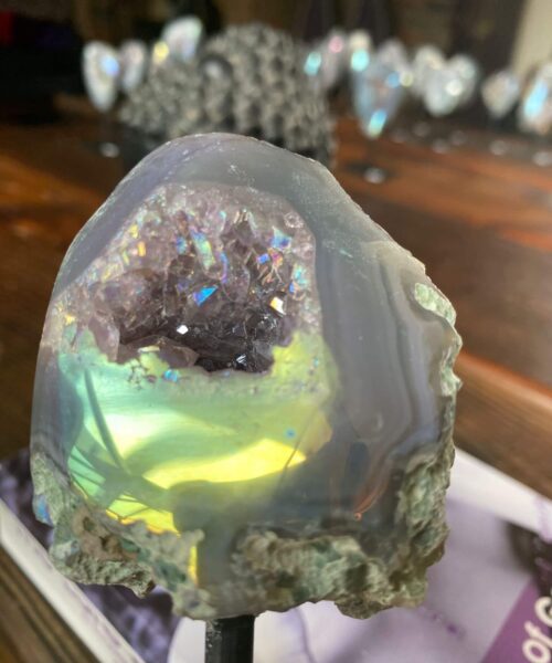 Premium High Grade Amethyst Angel Aura Geode on Stand 47 Mini Geode 285g H12xW6xD6cm - Image 3