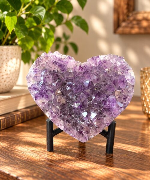 Amethyst Heart on Stand 13 Purple Quartz Geode Crystal Gift 493g - H9xW10xD4.5cm