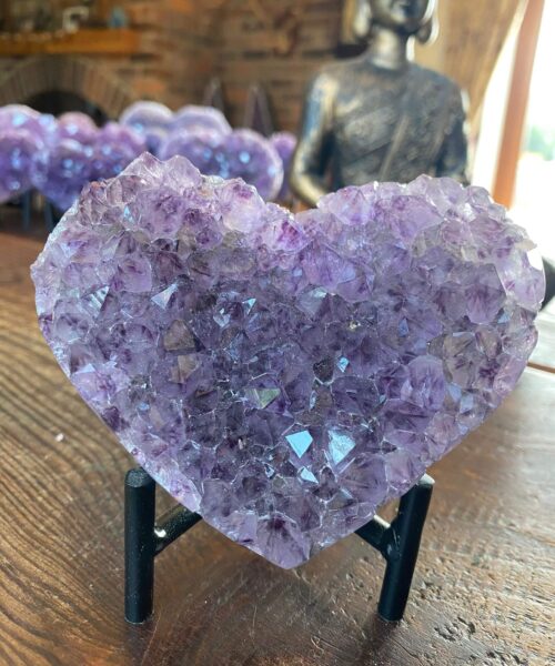 Amethyst Heart on Stand 13 Purple Quartz Geode Crystal Gift 493g - H9xW10xD4.5cm