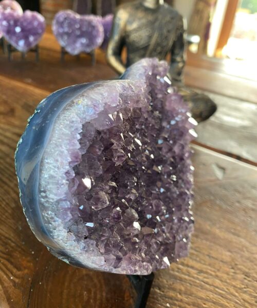 Amethyst Heart on Stand 28 Purple Quartz Geode Crystal Gift 1.011g - H13xW15xD3.5cm - Image 6
