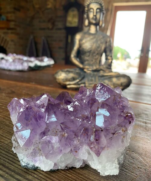 Large Premium High Grade Amethyst Raw Druzy Cluster Piece 11 - 812g L12xW9.5xD6cm - Image 9