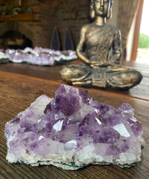 Large Premium High Grade Amethyst Raw Druzy Cluster Piece 28 - 902g L16xW10xD6cm - Image 8