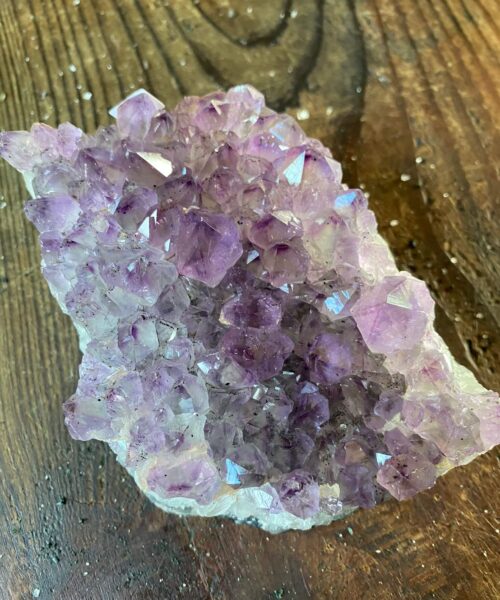 Large Premium High Grade Amethyst Raw Druzy Cluster Piece 23 - 920g L14xW10.5xD4cm - Image 8