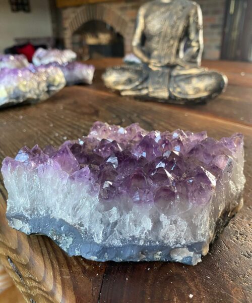 Large Premium High Grade Amethyst Raw Druzy Cluster Piece 23 - 920g L14xW10.5xD4cm - Image 6