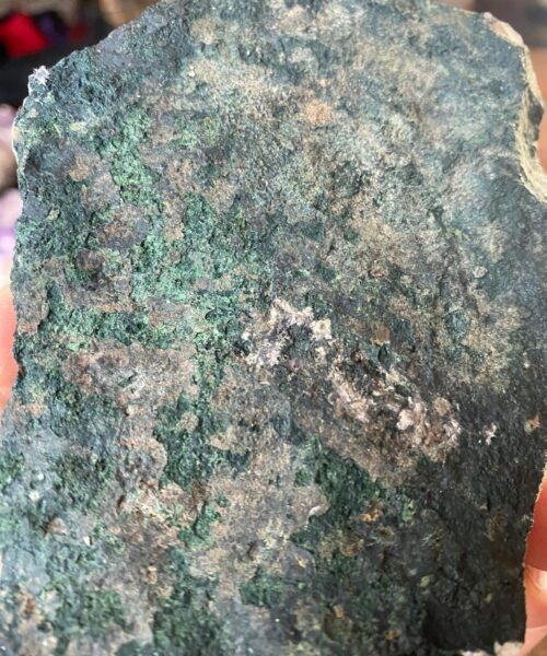 Large Premium High Grade Amethyst Raw Druzy Cluster Piece 23 - 920g L14xW10.5xD4cm - Image 3