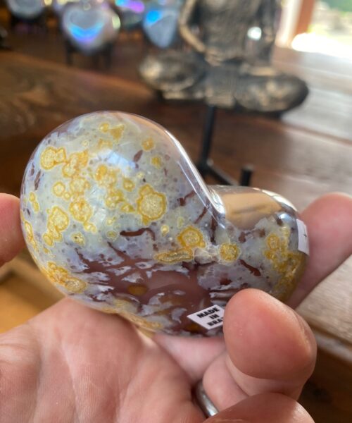Agate Angel Aura Heart on Stand 14, Aura, Titanium, Cluster, Crystal, Gemstone 224g – H7.5xW8xD3cm - Image 3
