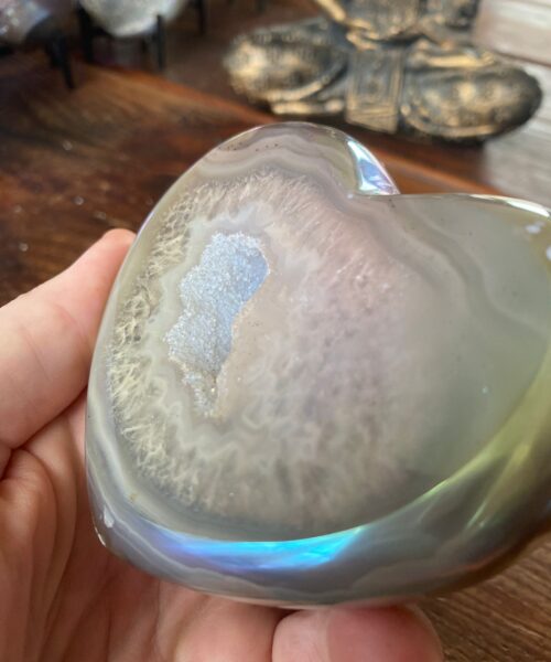 Agate Angel Aura Heart on Stand 19, Aura, Titanium, Cluster, Crystal, Gemstone 503g – H10xW10xD4cm - Image 6
