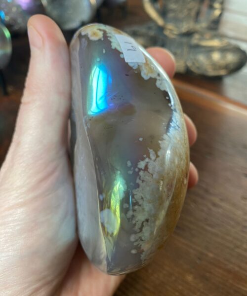 Agate Angel Aura Heart on Stand 19, Aura, Titanium, Cluster, Crystal, Gemstone 503g – H10xW10xD4cm - Image 5