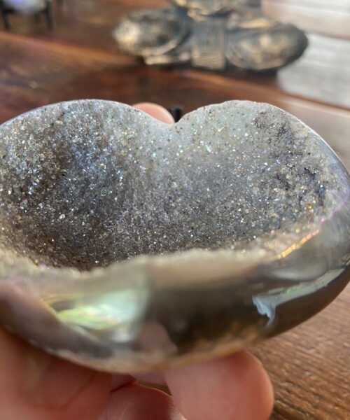 Agate Angel Aura Heart on Stand 3, Aura, Titanium, Cluster, Crystal, Gemstone 200g – H8xW9xD4.5cm - Image 5