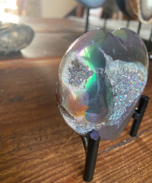 Agate Angel Aura Heart on Stand 4, Aura, Titanium, Cluster, Crystal, Gemstone 282g – H8xW9xD3cm - Image 7