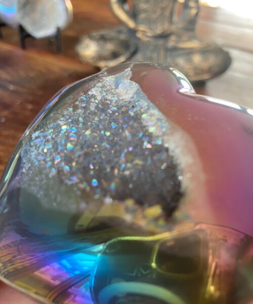 Alternative view of Agate Angel Aura Heart on Stand 4, Aura, Titanium, Cluster, Crystal, Gemstone 282g – H8xW9xD3cm