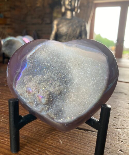 Agate Angel Aura Heart on Stand 6, Aura, Titanium, Cluster, Crystal, Gemstone 222g – H8xW9xD2.5cm
