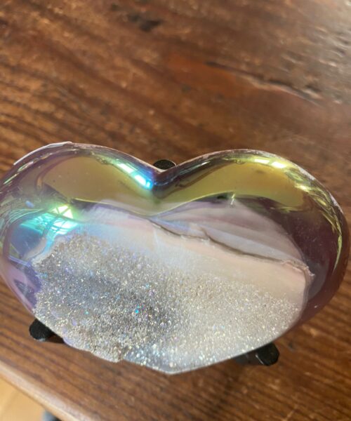 Agate Angel Aura Heart on Stand 6, Aura, Titanium, Cluster, Crystal, Gemstone 222g – H8xW9xD2.5cm - Image 4