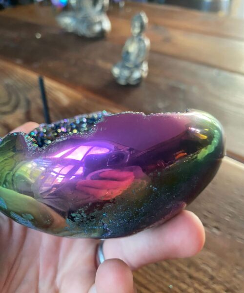 Rainbow Quartz Heart with Stand 17, Aura, Titanium, Cluster, Crystal, Gemstone 620g – H12xW11xD6cm - Image 5