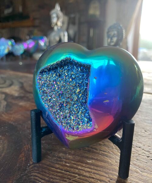 Rainbow Quartz Heart with Stand 18, Aura, Titanium, Cluster, Crystal, Gemstone 301g – H8xW8xD4cm