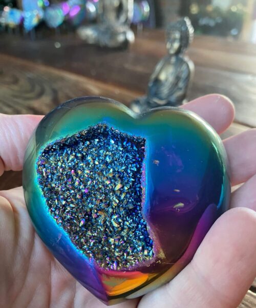 Rainbow Quartz Heart with Stand 18, Aura, Titanium, Cluster, Crystal, Gemstone 301g – H8xW8xD4cm - Image 6