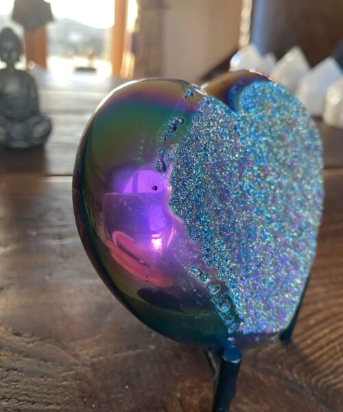 Rainbow Quartz Heart with Stand 22, Aura, Titanium, Cluster, Crystal, Gemstone 728g – H11.5xW13xD4cm - Image 12