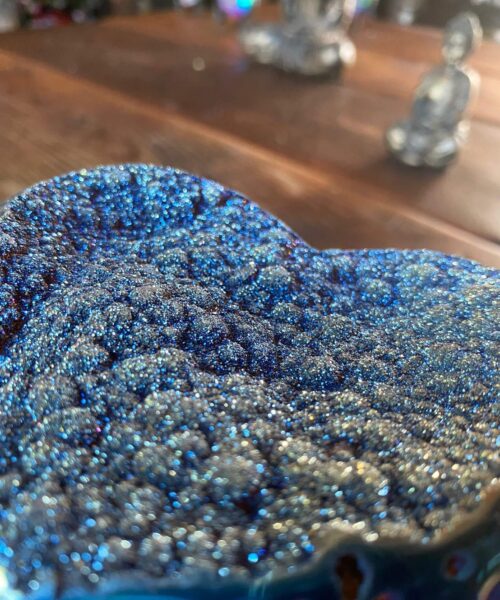 Rainbow Quartz Heart with Stand 22, Aura, Titanium, Cluster, Crystal, Gemstone 728g – H11.5xW13xD4cm - Image 8