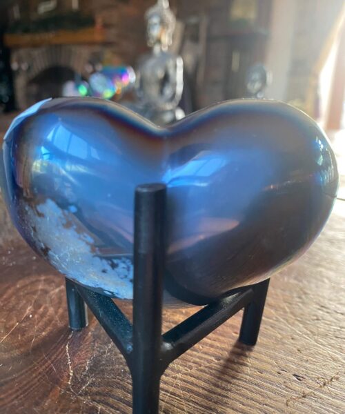 Rainbow Quartz Heart with Stand 24, Aura, Titanium, Cluster, Crystal, Gemstone 354g – H8xW9xD4cm - Image 8